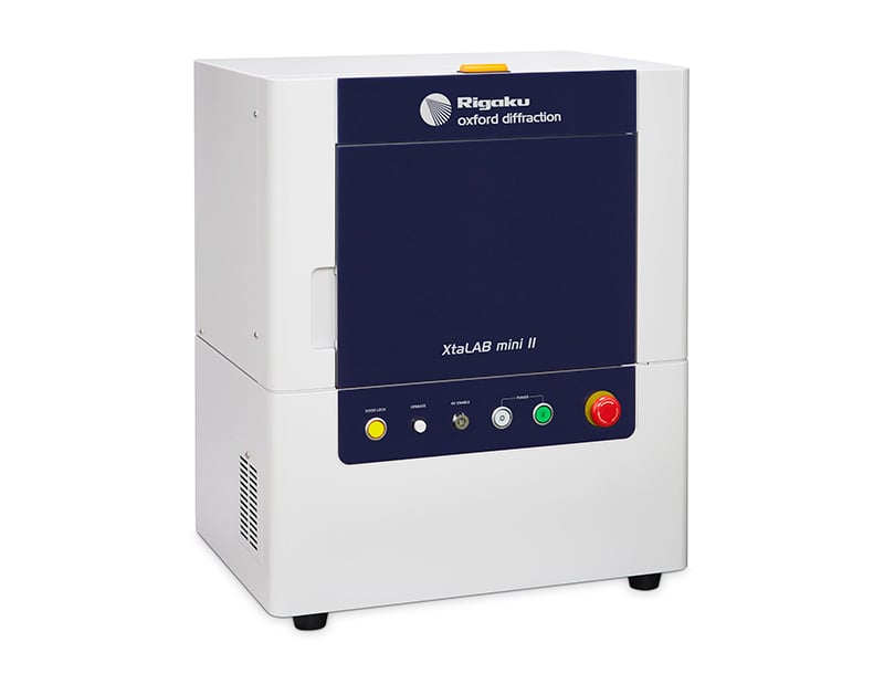 XtaLAB mini II benchtop single crystal diffractometer (door closed)