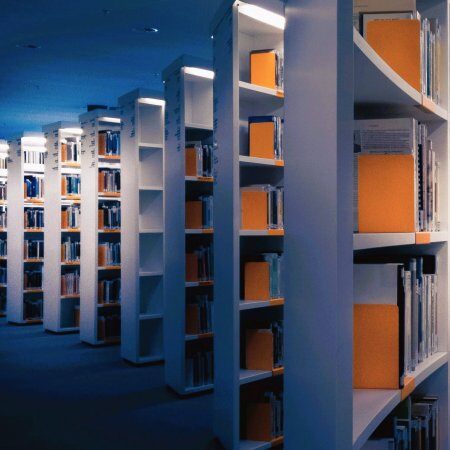 Learning more - books (square)