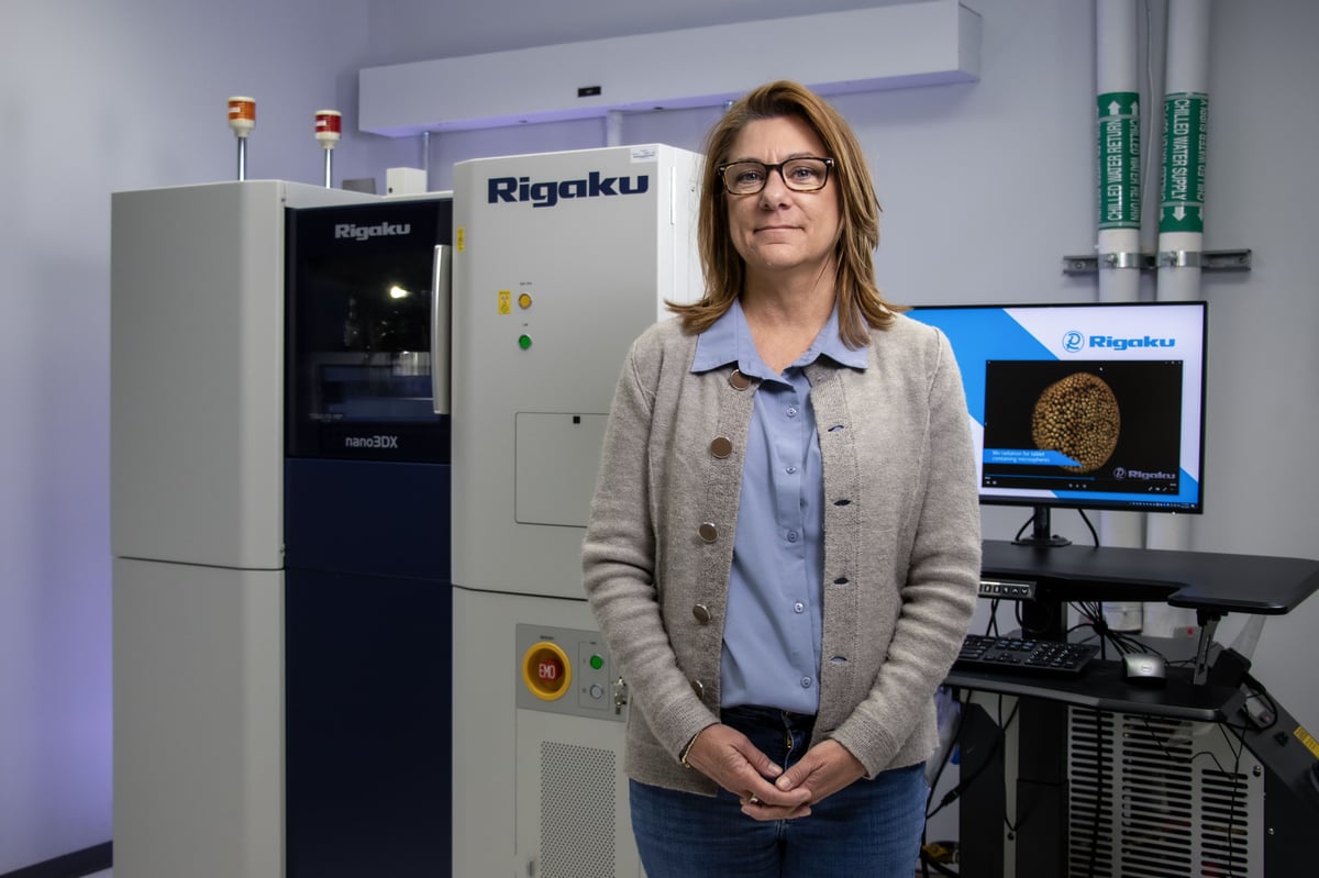 Angela_IMG_7343_251022_r1-min