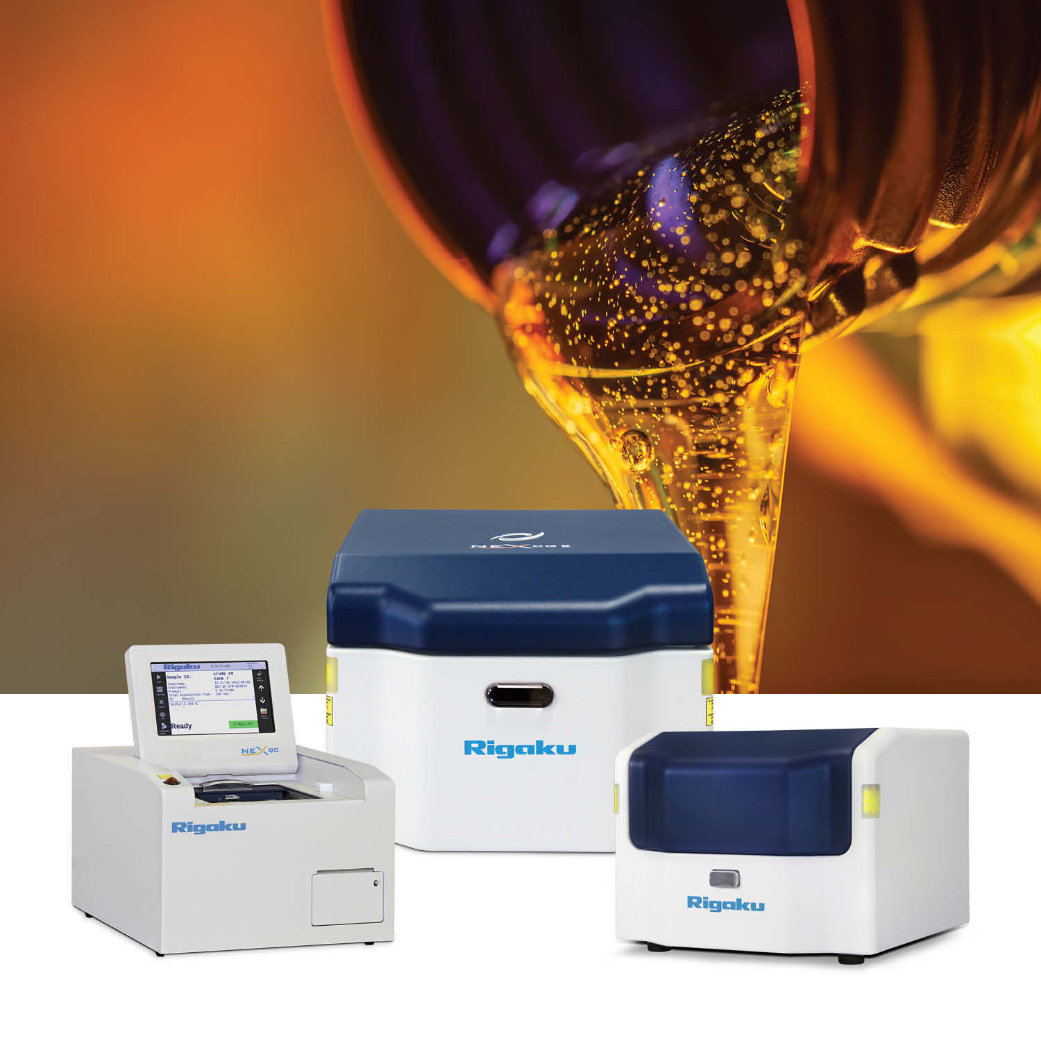 Machinery lubricant with Rigaku NEX Series benchtop EDXRF elemental analyzers. These products perform fast lubrication oil analysis.